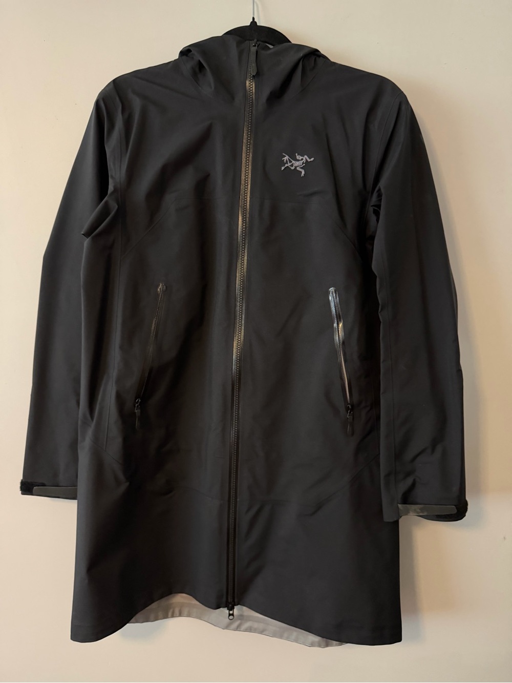 Arc'teryx Women's Black Hooded Trench Coat